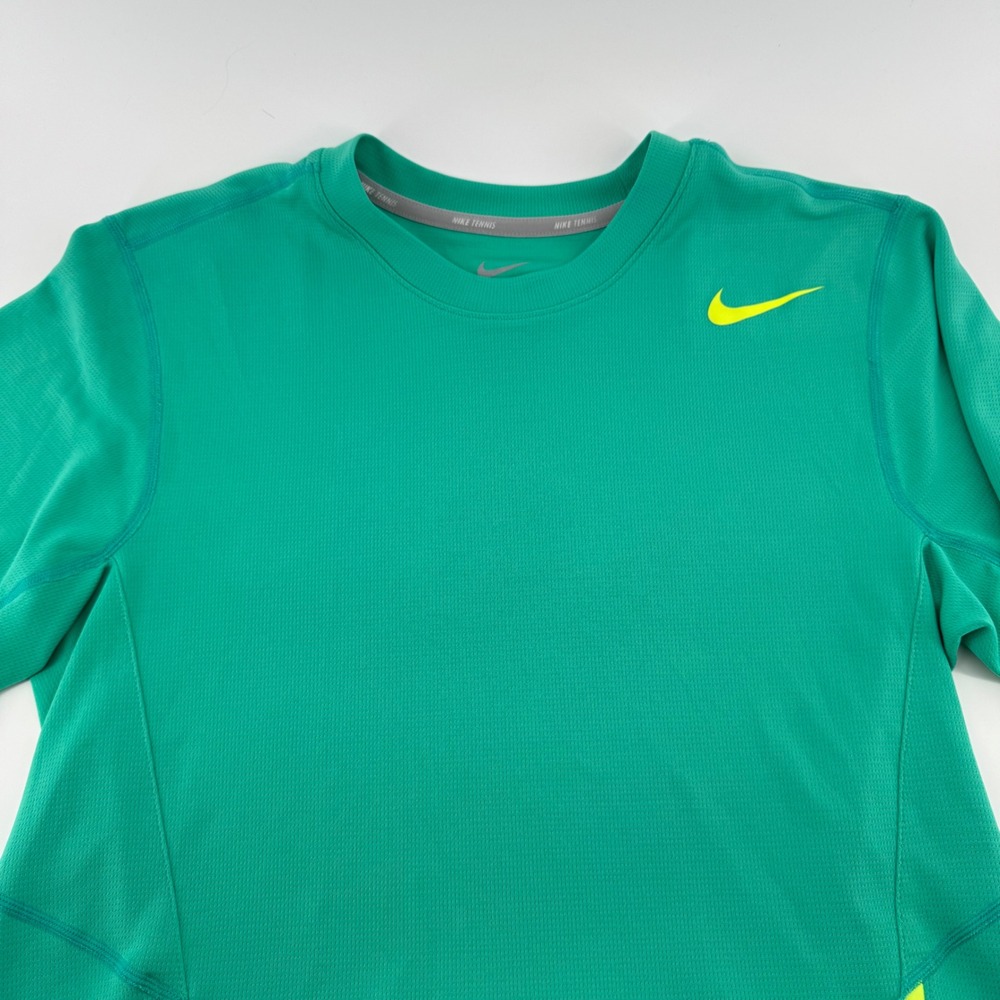 Nike Tennis Dri-FIT Shirt Mens Small Green Neon Yellow Athletic Short Sleeve - Picture 1 of 11